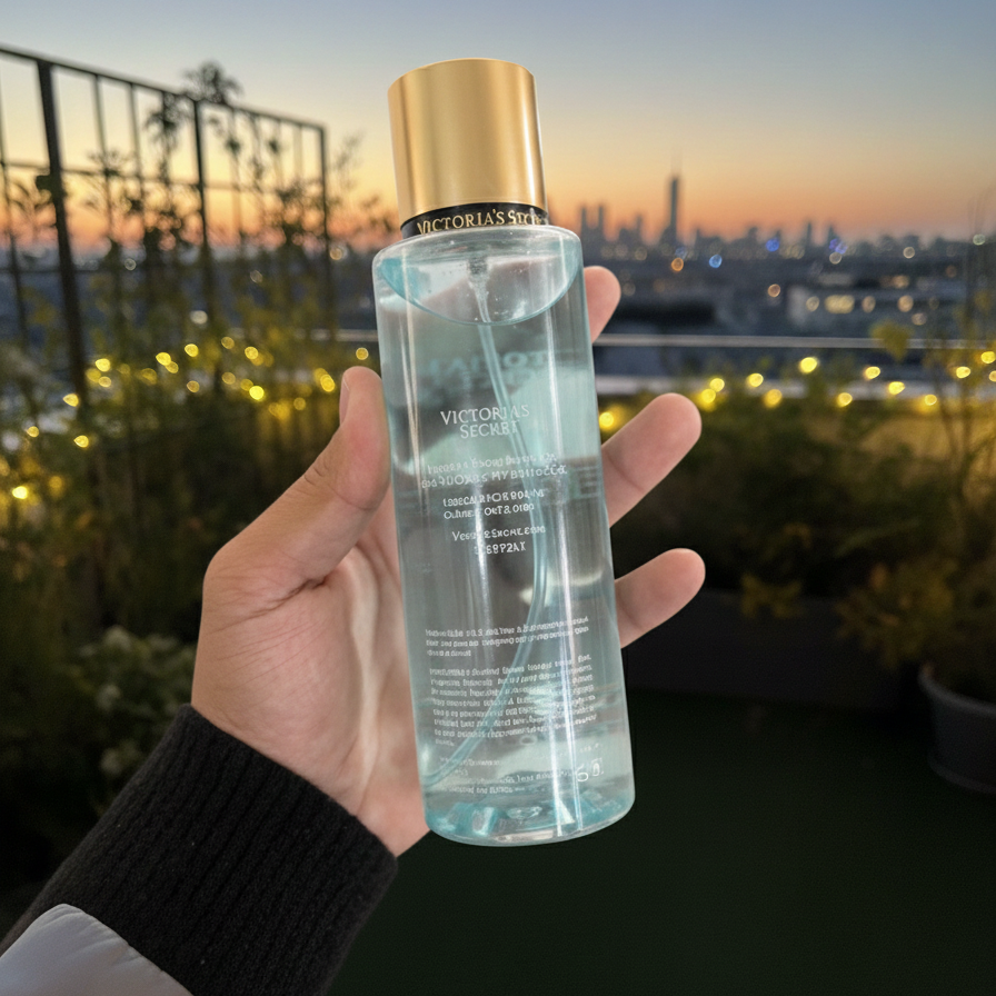 Victoria's Secret Aqua Kiss Body Mist – 250ml Refreshing & Cool Daily Fragrance